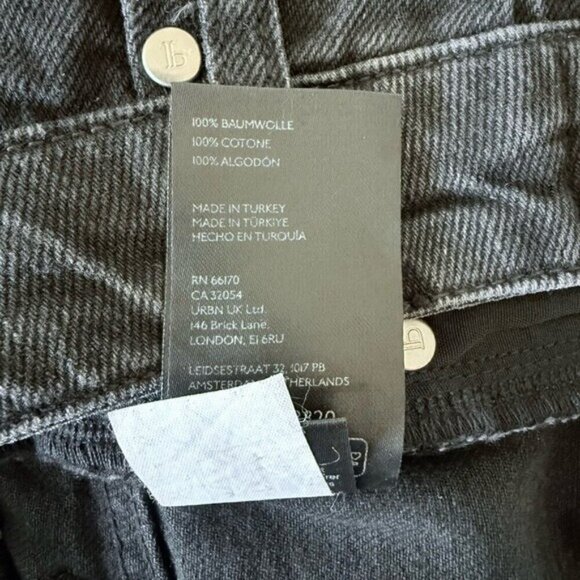 ANTHROPOLOGIE Pilcro Lace Up High Waist Black Shorts Size 32 NEW - Picture 7 of 10